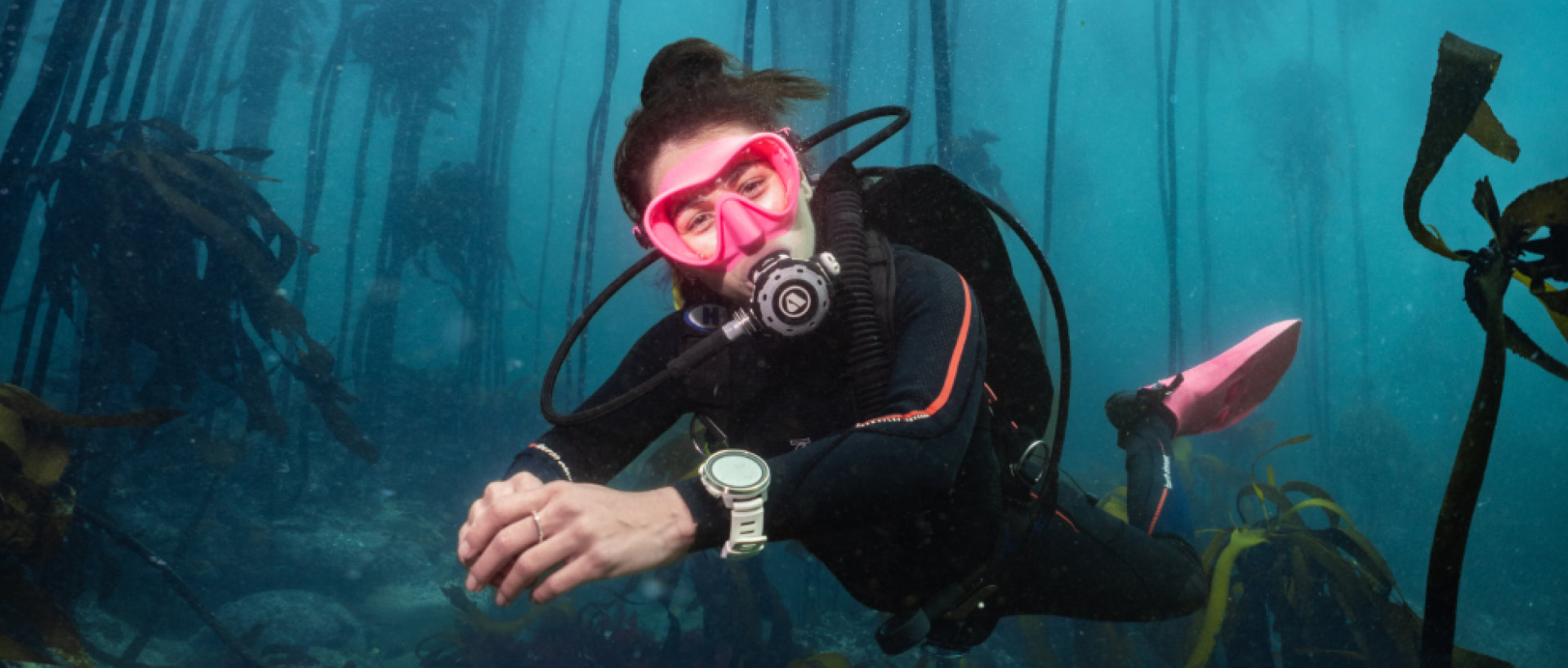 <p>Diving with Suunto</p>