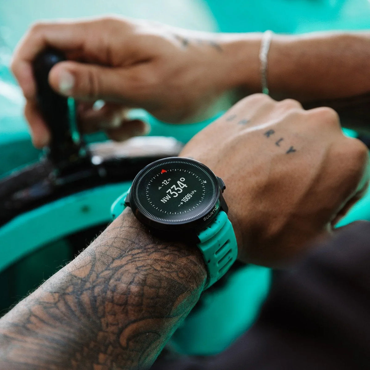 Suunto 22mm Dive 1 Silicone Strap Green Glow S+M - SUUNTO US