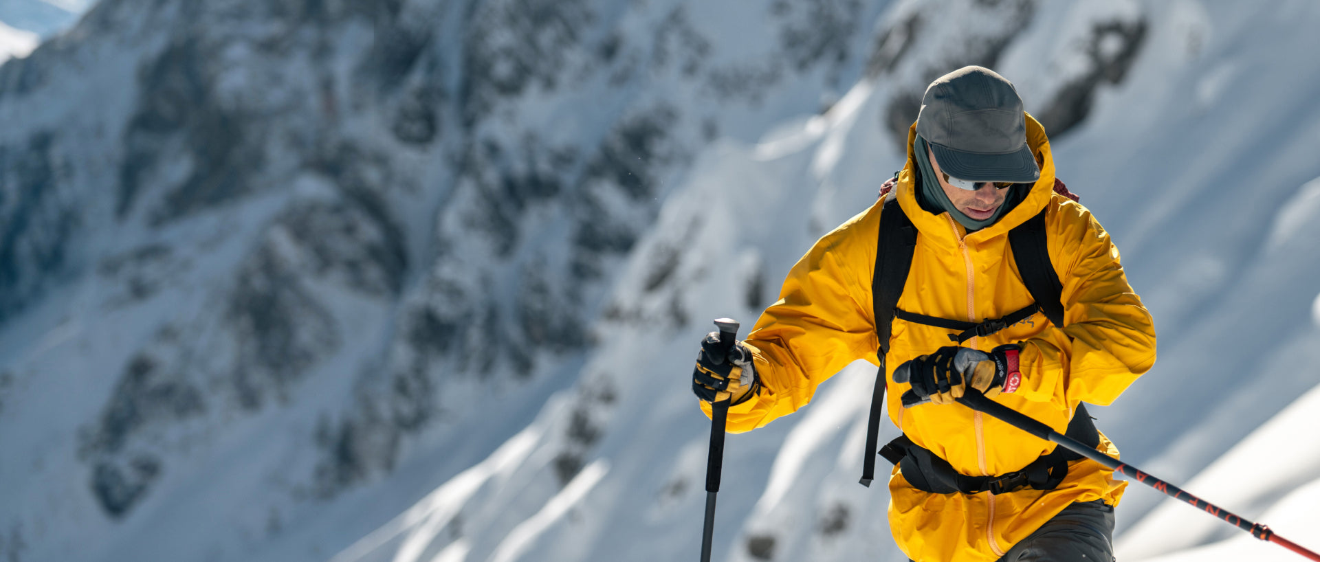 <p>Winter Sale,<br/>Save up to 30%</p>